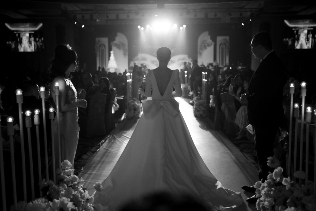 Eric & Kimberly Aisle Walk