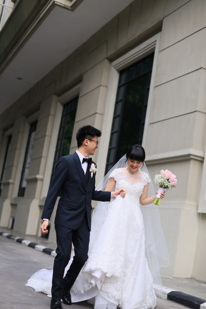 Ivan & Villi Hold Hand