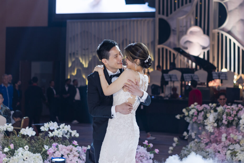 Brian & Steffanie Wedding Kiss